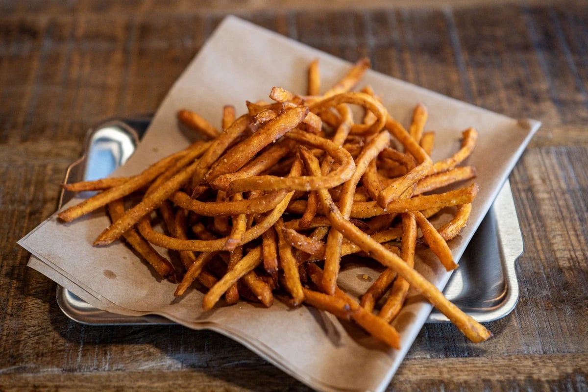 Søtpotet shoestring fries